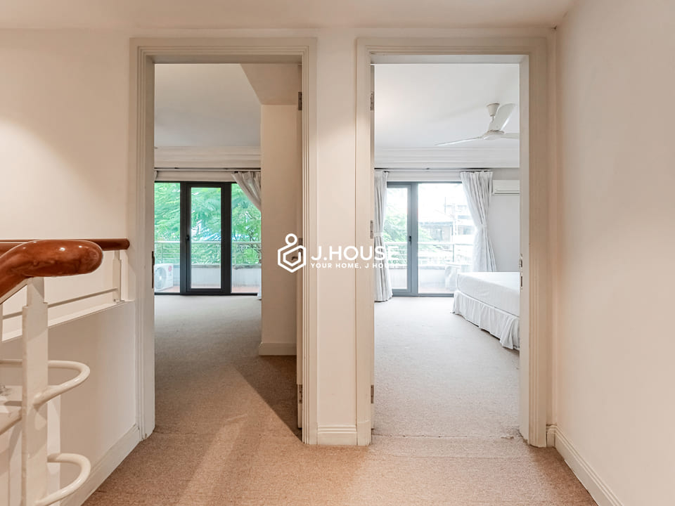 3br duplex apartment for rent at Saigon Apartment, District 3, HCMC