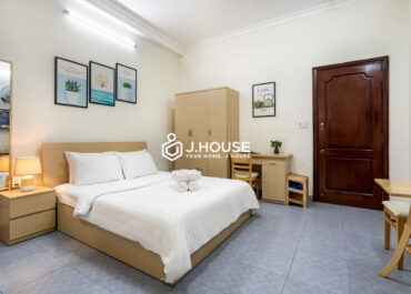 Affordable apartment for rent near central park in District 1, HCMC