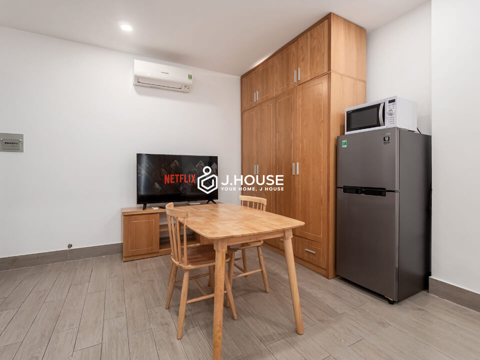 Bright and fully furnished studio apartment for rent in Thao Dien, District 2