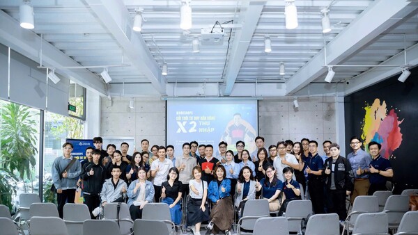 JHouse–Where-Great-Homes-Meet-Great-People-1