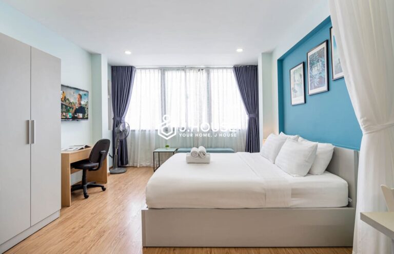 Modern serviced apartment for rent in the heart of District 1, HCMC