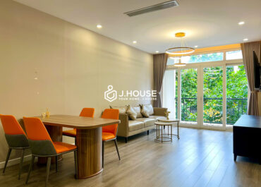 Spacious 1br apartment with pool, gym and sauna at The Huge Apartment, Thao Dien, D2