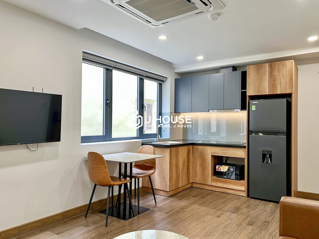 Studio apartment with balcony & bathtub at Phu My Apartment, Binh Thanh District