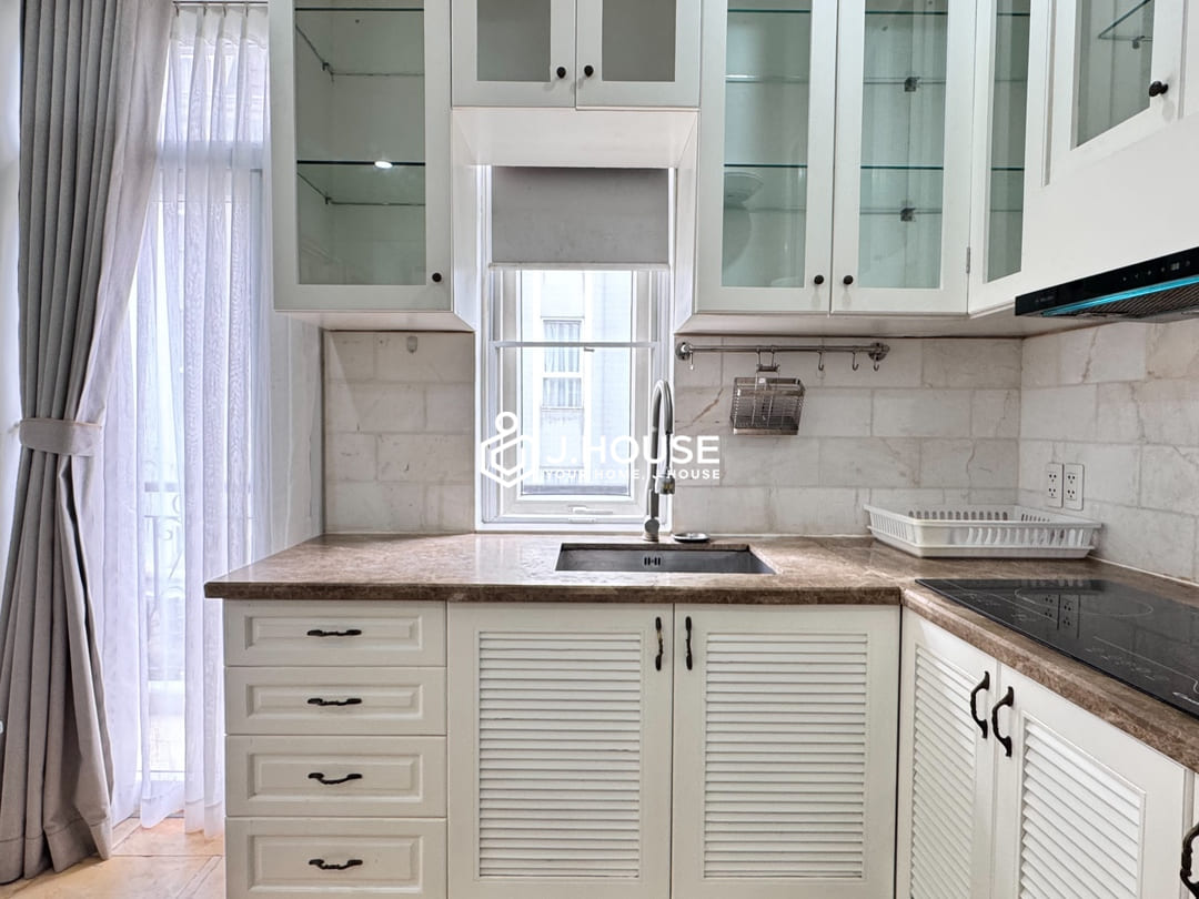 1br apartment with balcony at Rose 1 Apartment, Thao Dien, District 2, HCMC