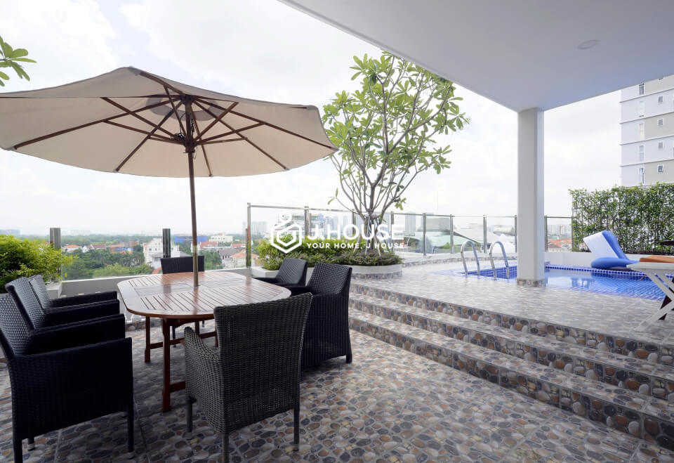 2Br apartment for rent with pool and gym at Rose 2 Apartment Thao Dien