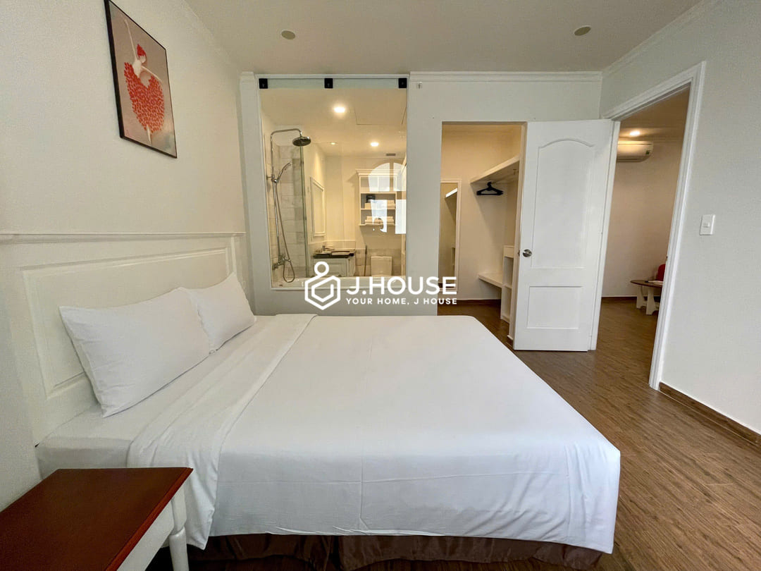 2br apartment with bathtub at Genuss Serviced Apartment, Thao Dien, District 2