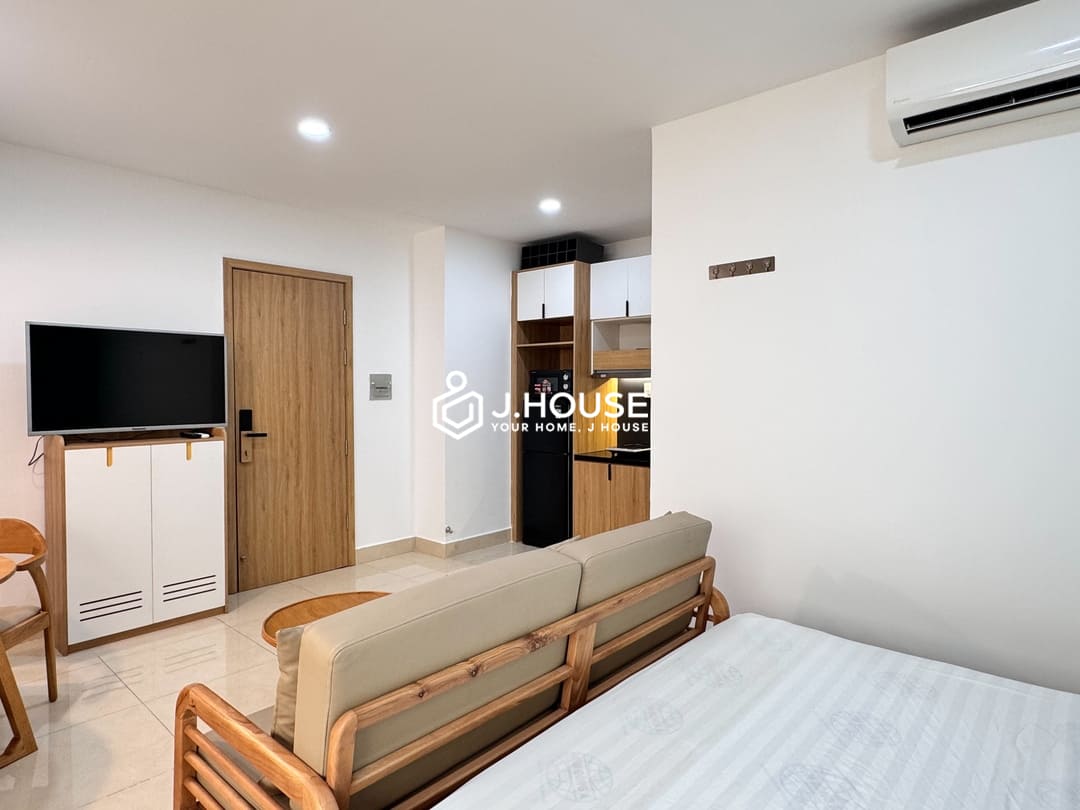 Affordable studio apartment for rent in Binh Thanh District- Anna Apartment