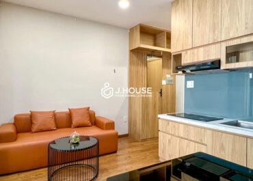 Bright 1 bedroom apartment at Tran Apartment, Thao Dien