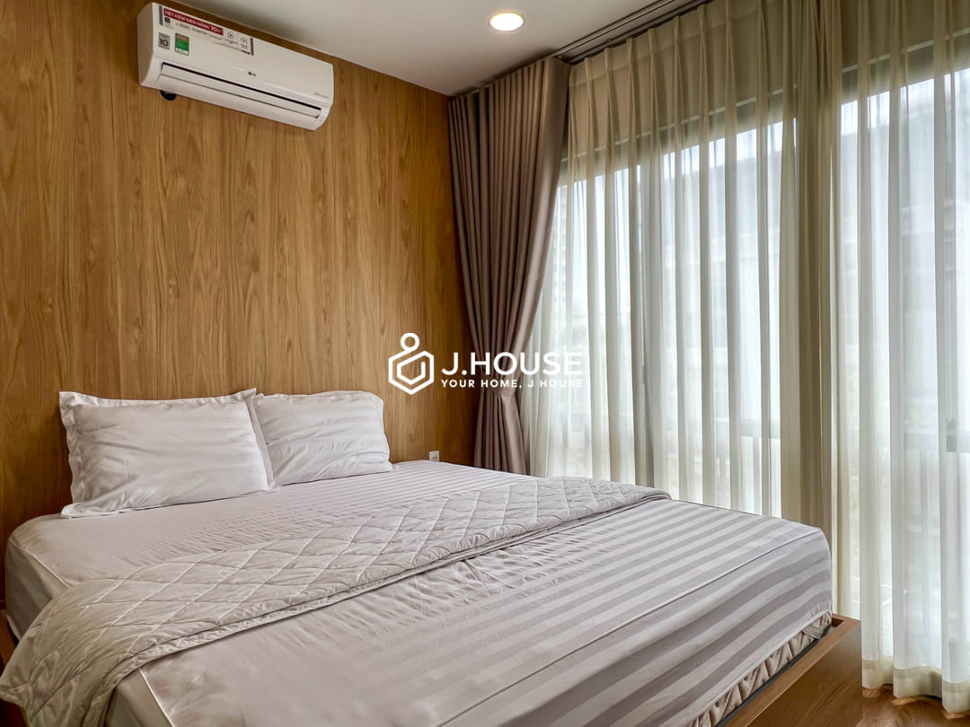 Bright 1 bedroom apartment at Tran Apartment, Thao Dien