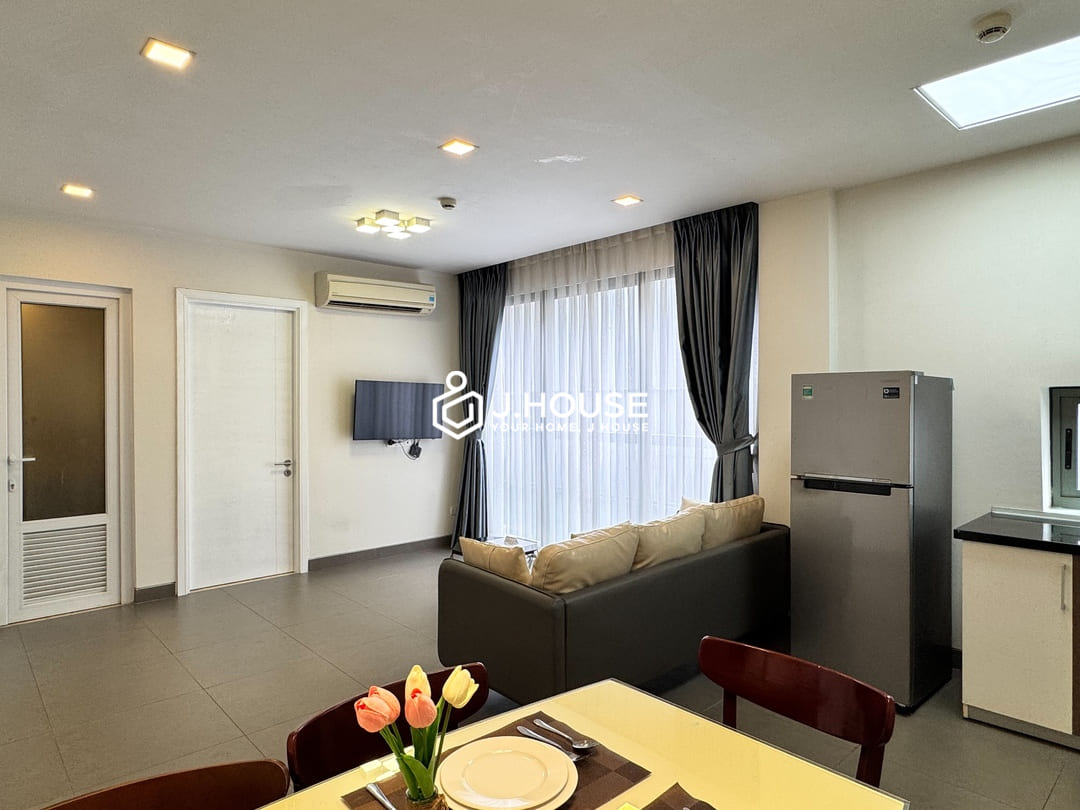 Bright 3br apartment for rent at Glenwood Suites, Thao Dien, District 2, HCMC