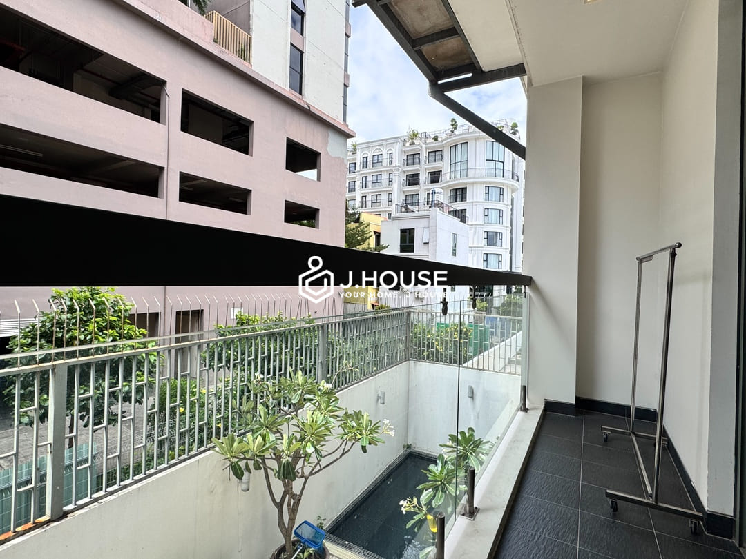 Bright 3br apartment for rent at Glenwood Suites, Thao Dien, District 2, HCMC