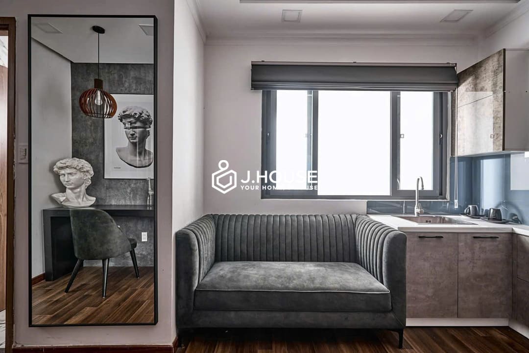 Elegant 1br apartment at Lux Serviced Apartment, Tan Binh District