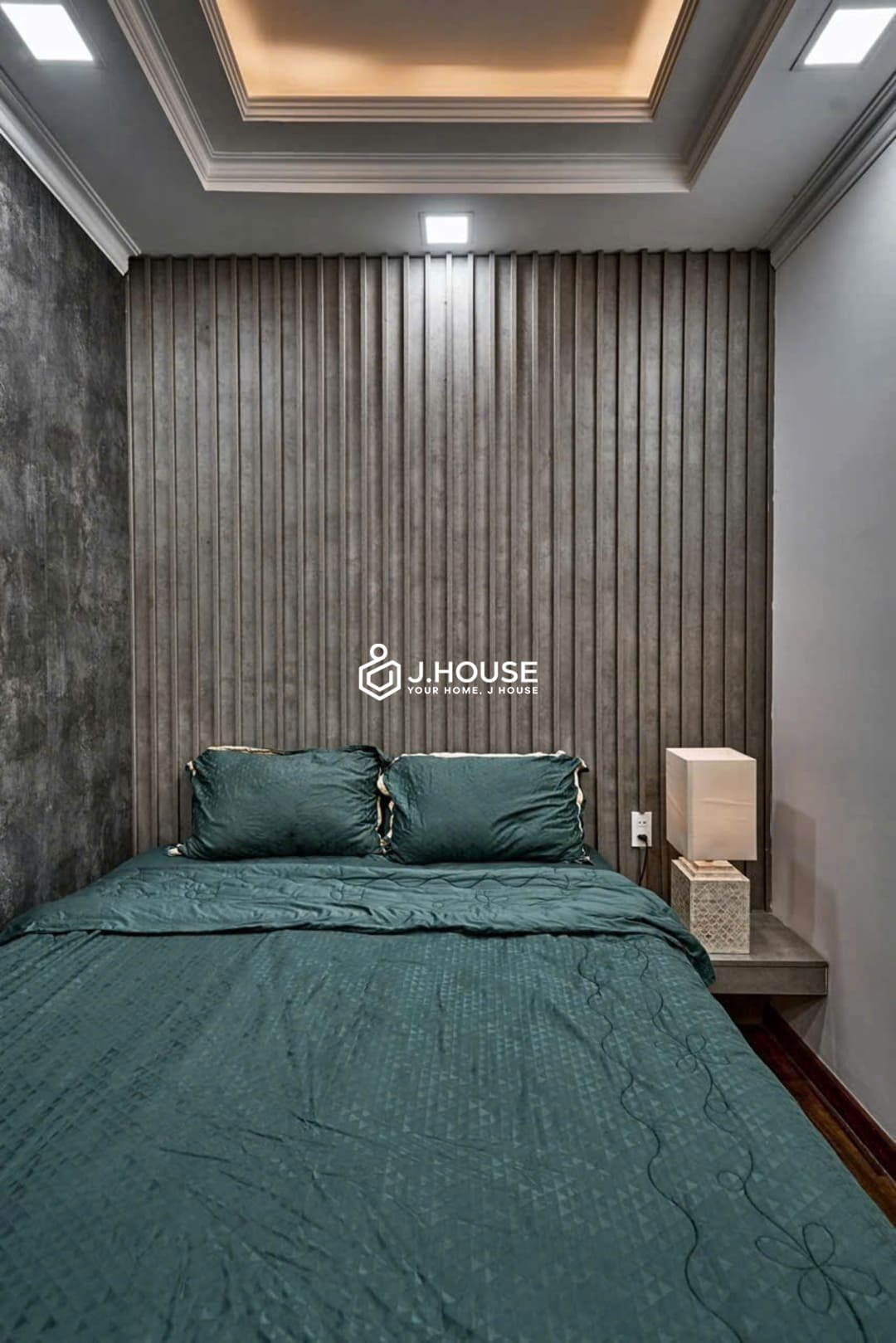 Elegant 1br apartment at Lux Serviced Apartment, Tan Binh District