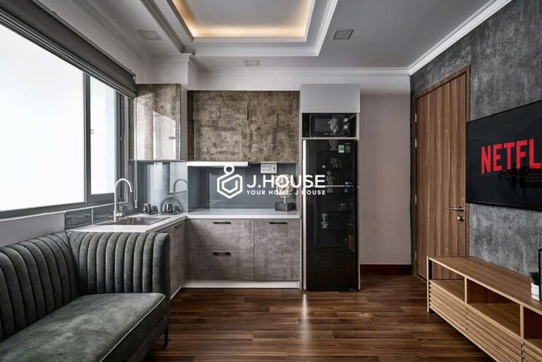Elegant 1br apartment at Lux Serviced Apartment, Tan Binh District