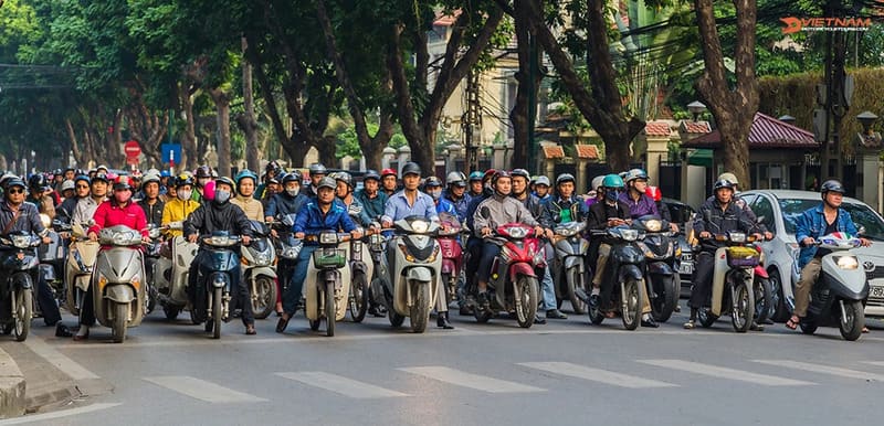 Long-Term-Living-in-Vietnam-Top-Challenges-&-How-to-Overcome-2