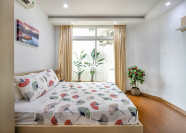 Modern 1br apartment for rent at International Plaza, District 1, HCMC