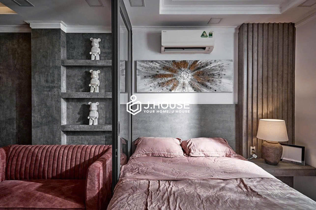 Modern 1br apartment with balcony at Lux Serviced Apartment, Tan Binh District