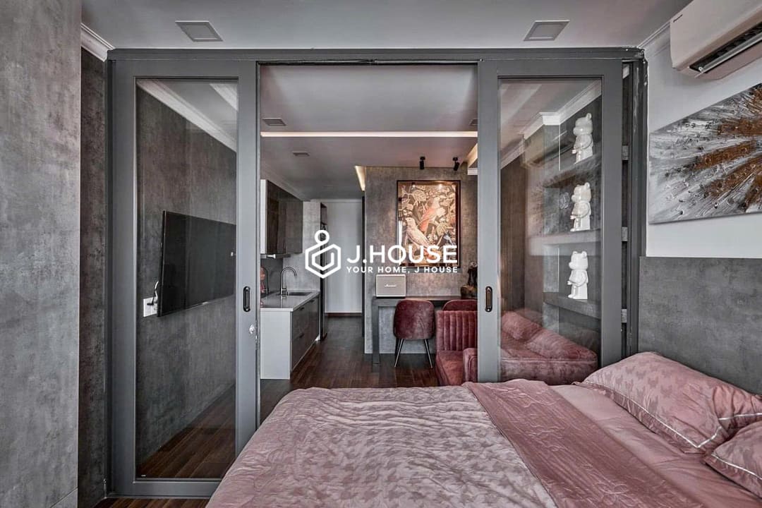 Modern 1br apartment with balcony at Lux Serviced Apartment, Tan Binh District