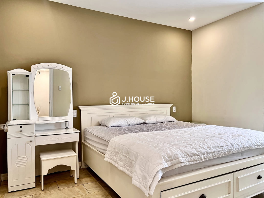 Modern 2-bedroom apartment for rent in Thao Dien, District 2, HCMC