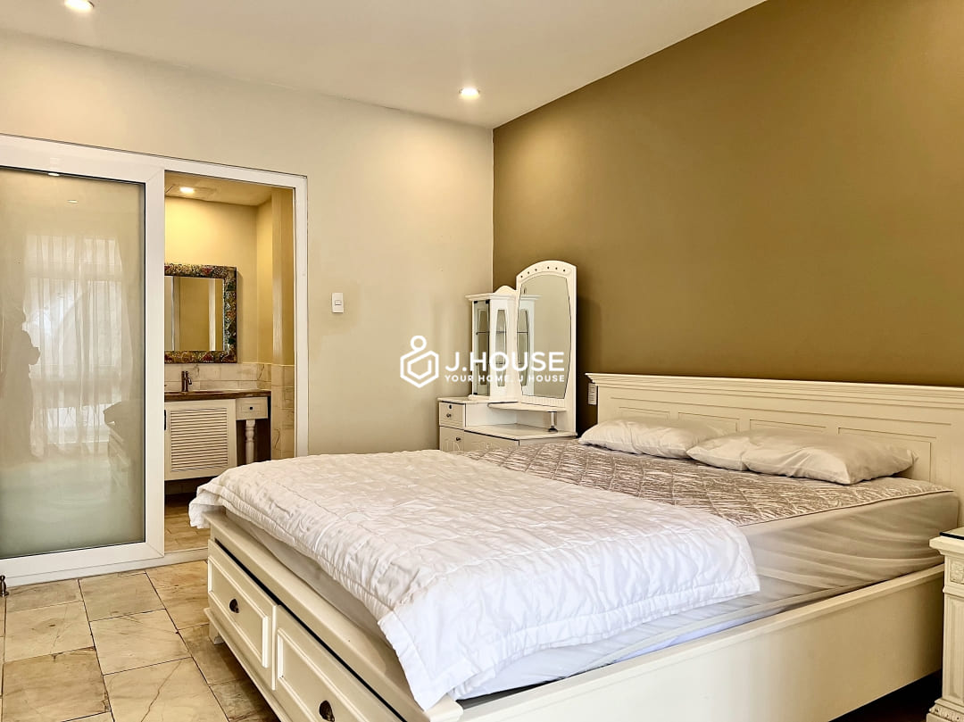 Modern 2-bedroom apartment for rent in Thao Dien, District 2, HCMC