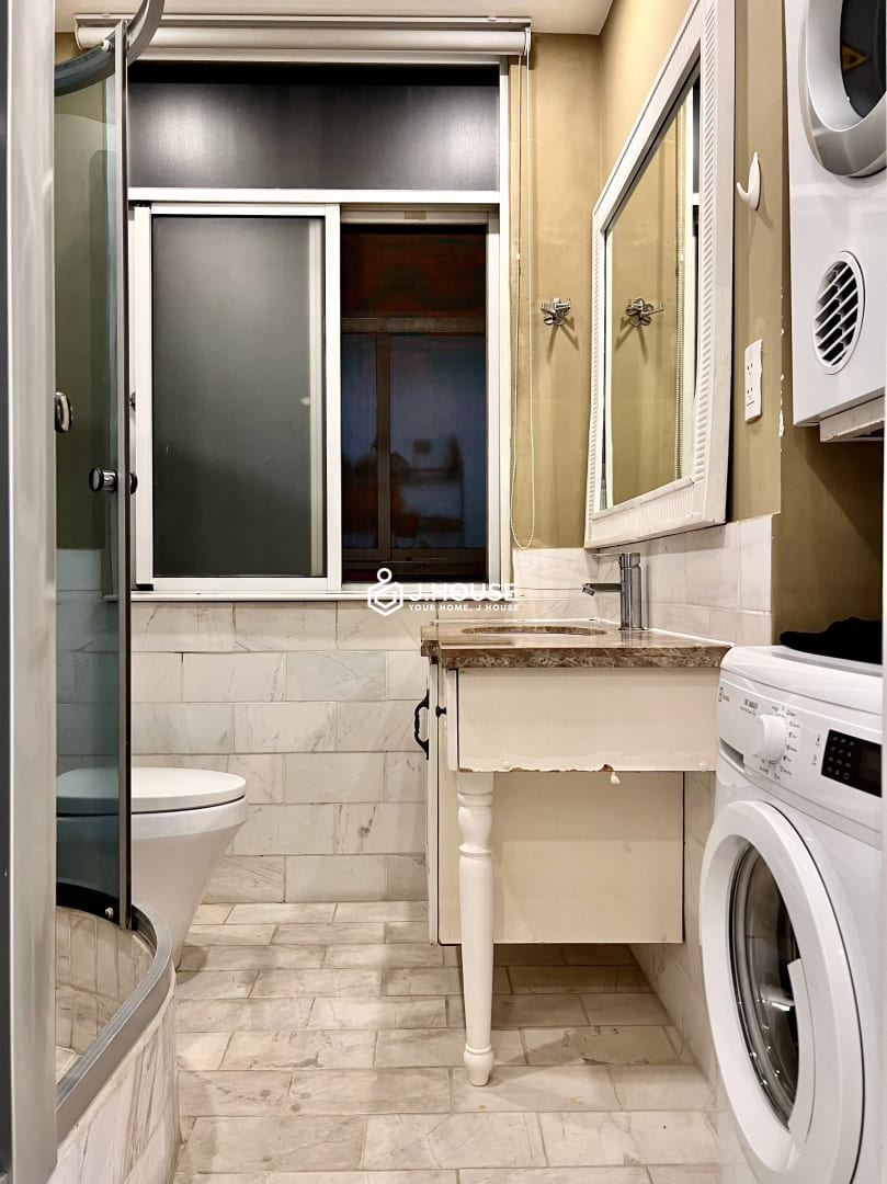 Modern 2-bedroom apartment for rent in Thao Dien, District 2, HCMC