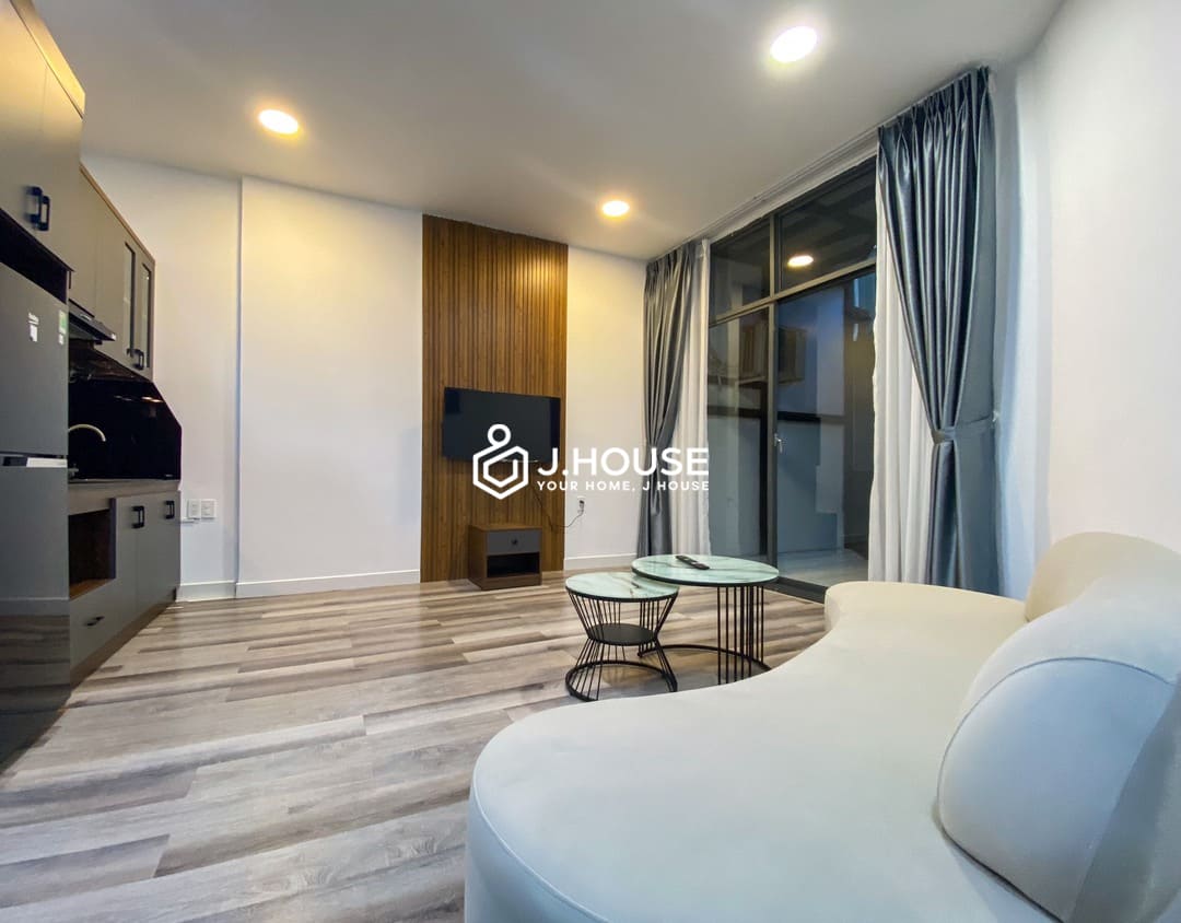 Modern and spacious 1br apartment in Binh Thanh District, HCMC