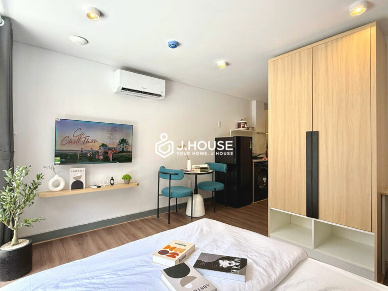 Modern studio apartment at The Urban Studio Apartment, District 3, HCM