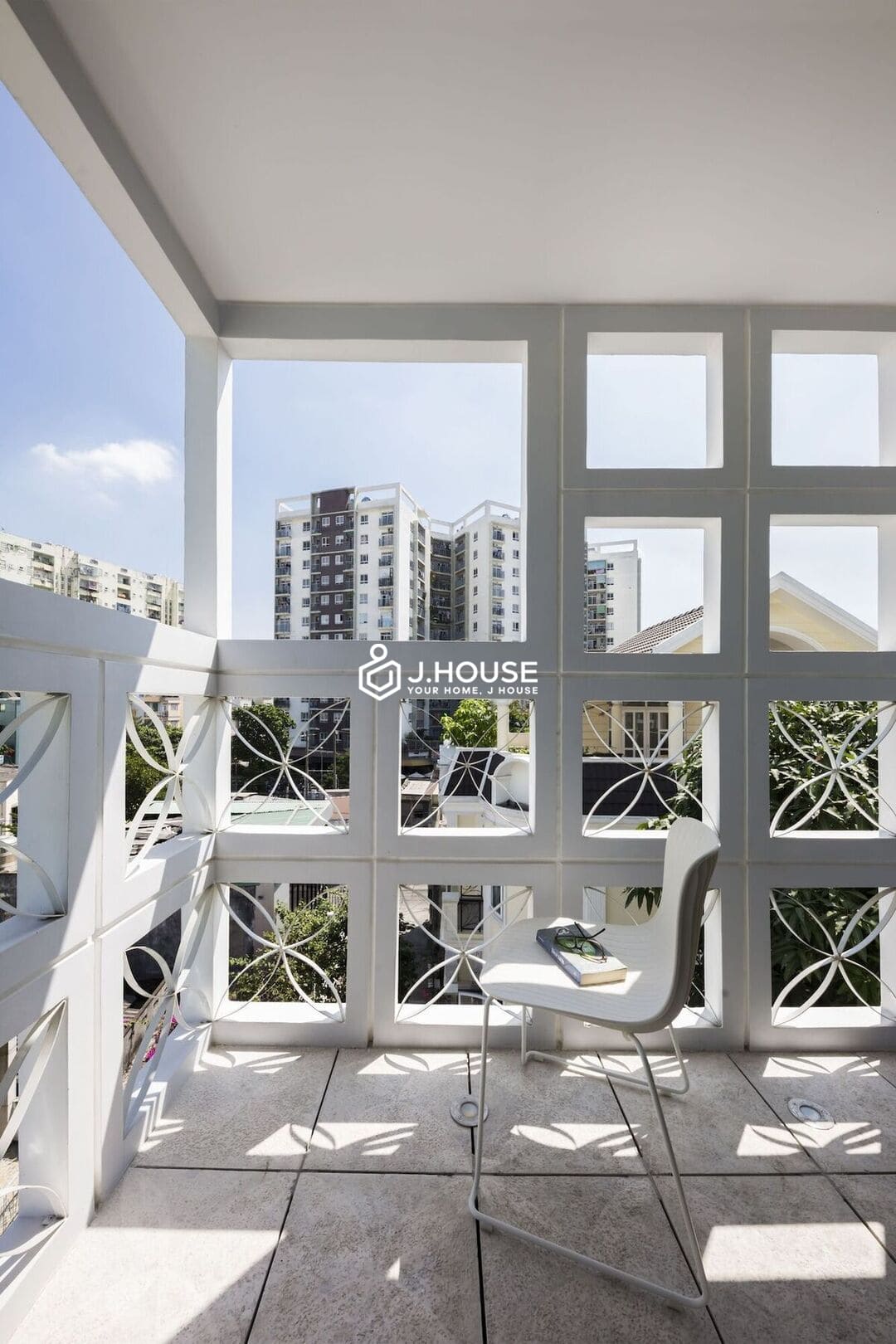Rooftop 1br modern apartment for rent at CC Residence, Tan Binh District