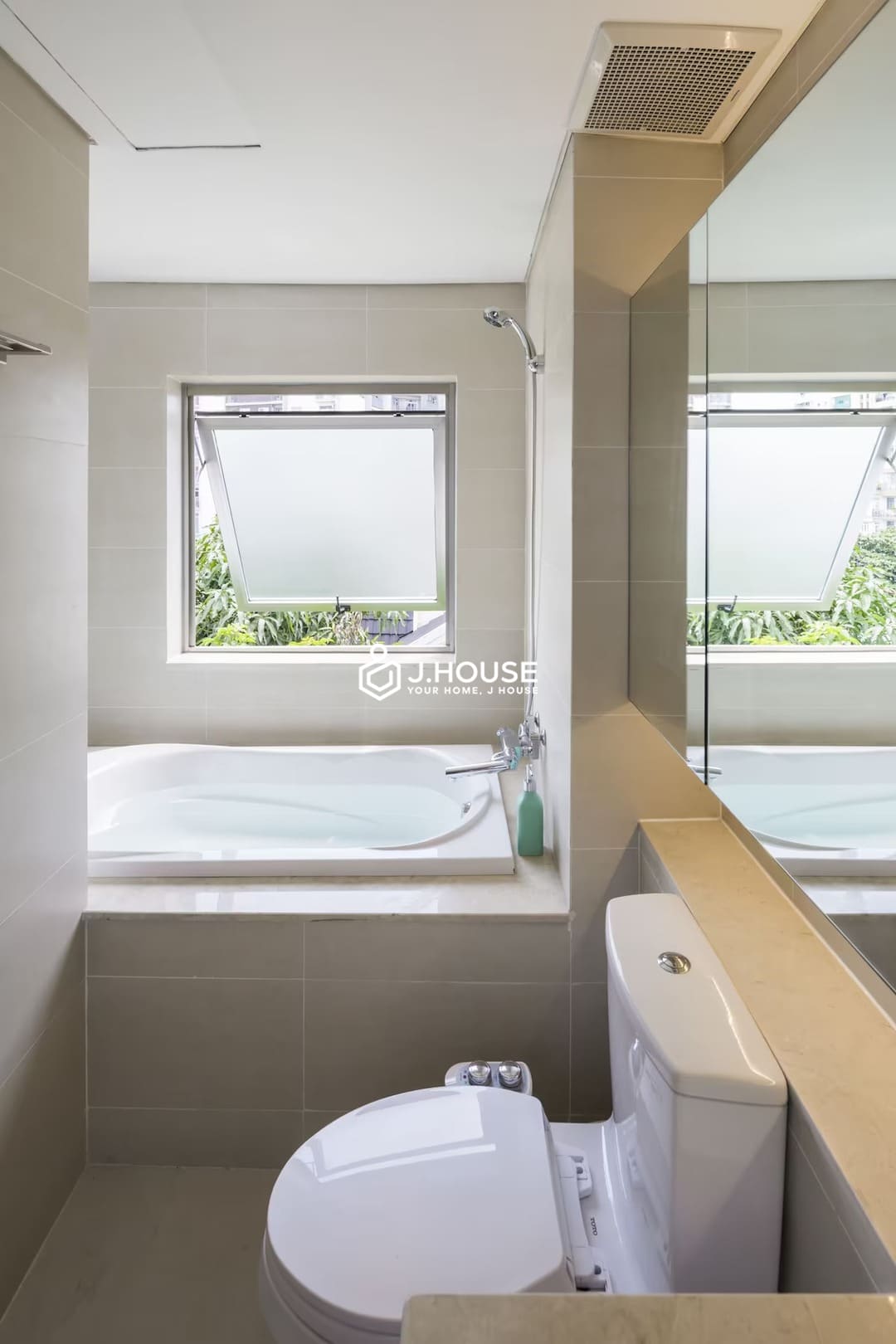 Rooftop 1br modern apartment for rent at CC Residence, Tan Binh District
