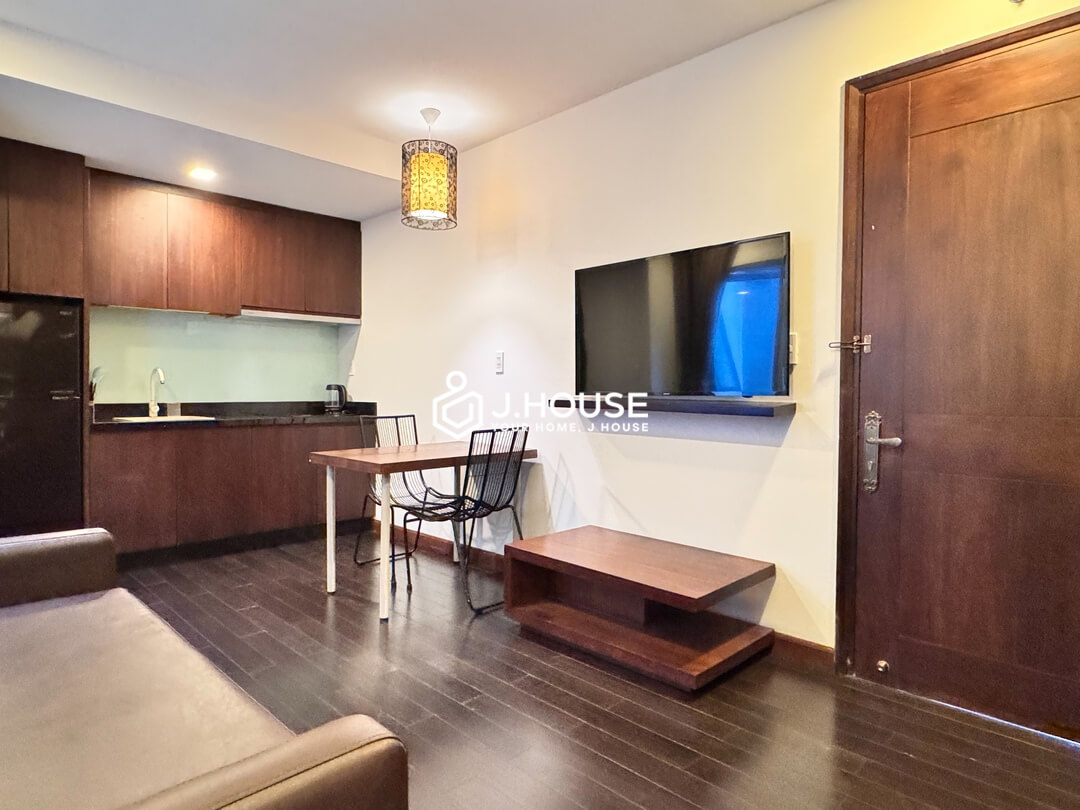 Serviced apartment next to the canal with pool in District 3, HCMC