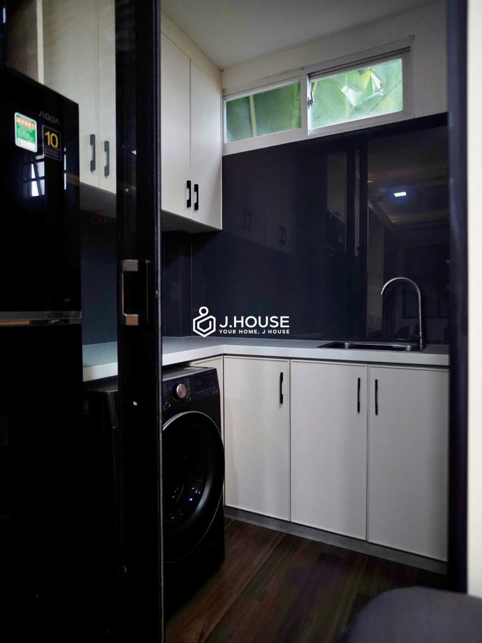 Studio apartment for rent at Lux Apartment, Tan Binh District