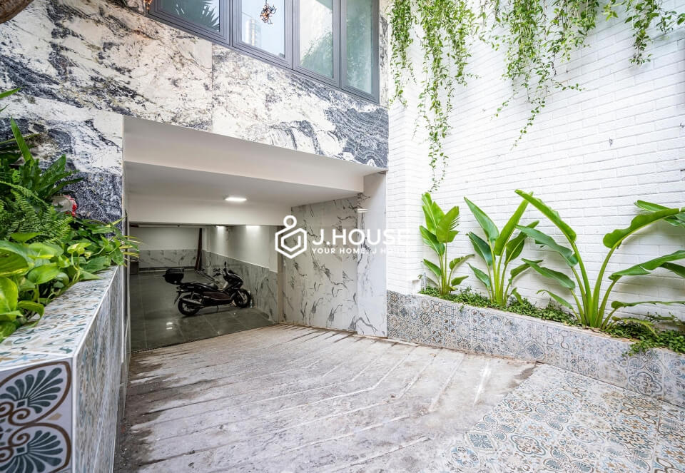 1br apartment with balcony at Lux Serviced Apartment, Tan Binh District