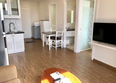 1br apartment with bathtub at Genuss Serviced Apartment, Thao Dien, District 2