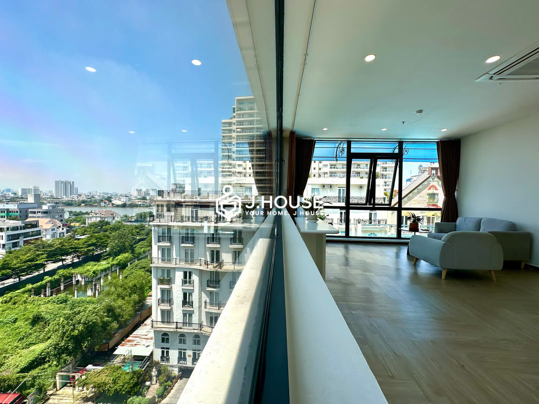 Mini Penthouse 2br Apartment with pool at Genuss Apartment, Thao Dien