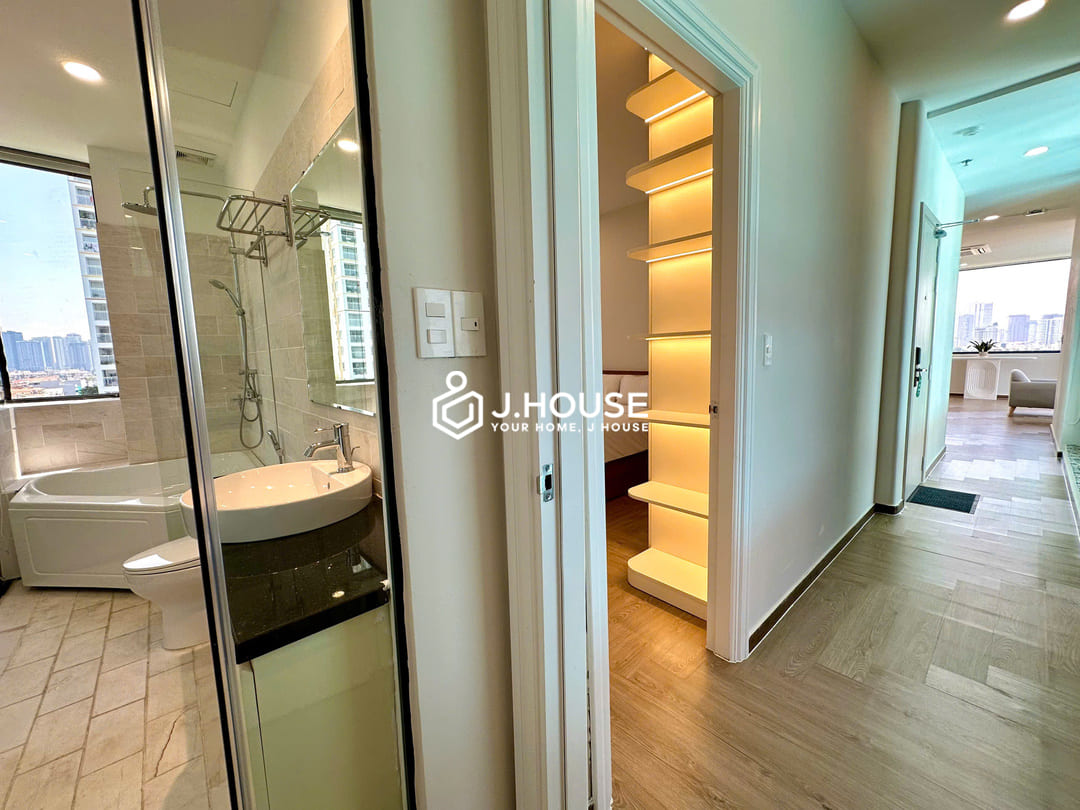 Mini Penthouse 2br Apartment with pool at Genuss Apartment, Thao Dien