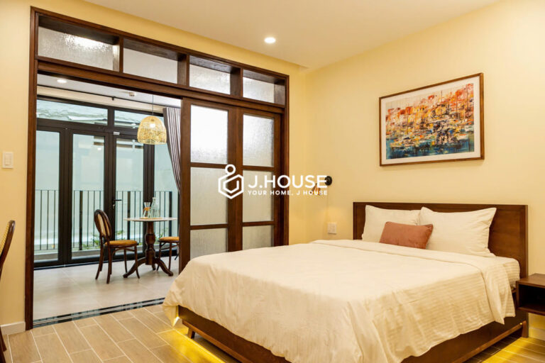Modern 1-Bedroom Apartment for Rent in District 1, HCMC