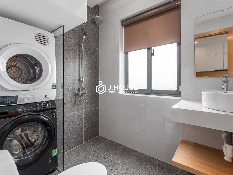 Modern fully furnished studio apartment for rent in Thao Dien, District 2