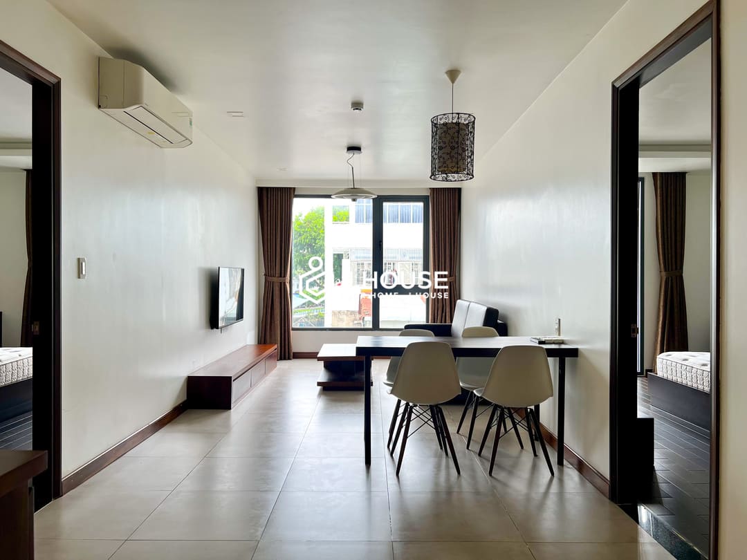 Spacious 2-bedroom apartment with swimming pool in District 3, HCMC