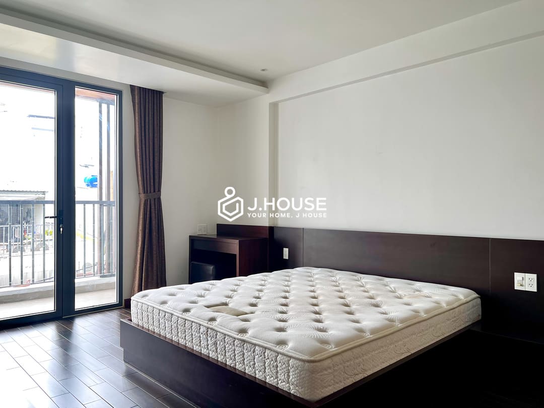 Spacious 2-bedroom apartment with swimming pool in District 3, HCMC
