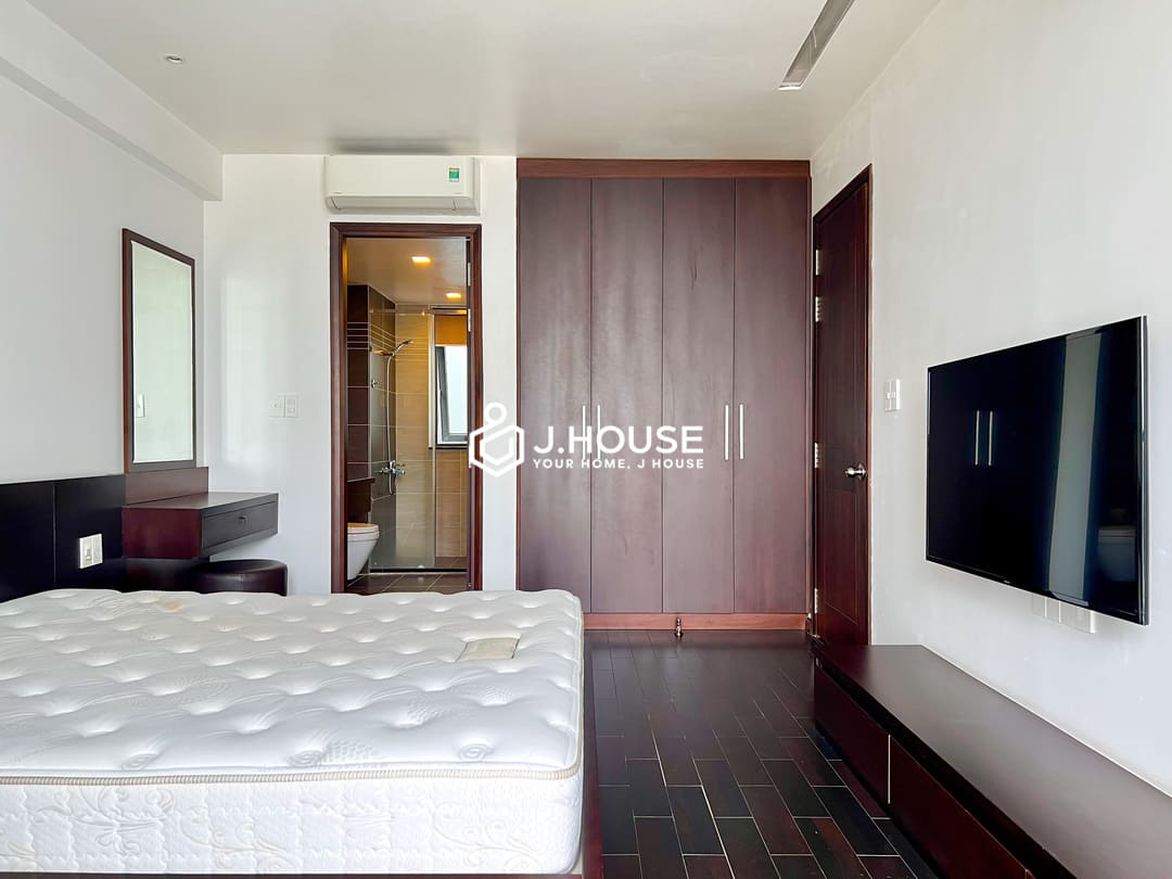 Spacious 2-bedroom apartment with swimming pool in District 3, HCMC