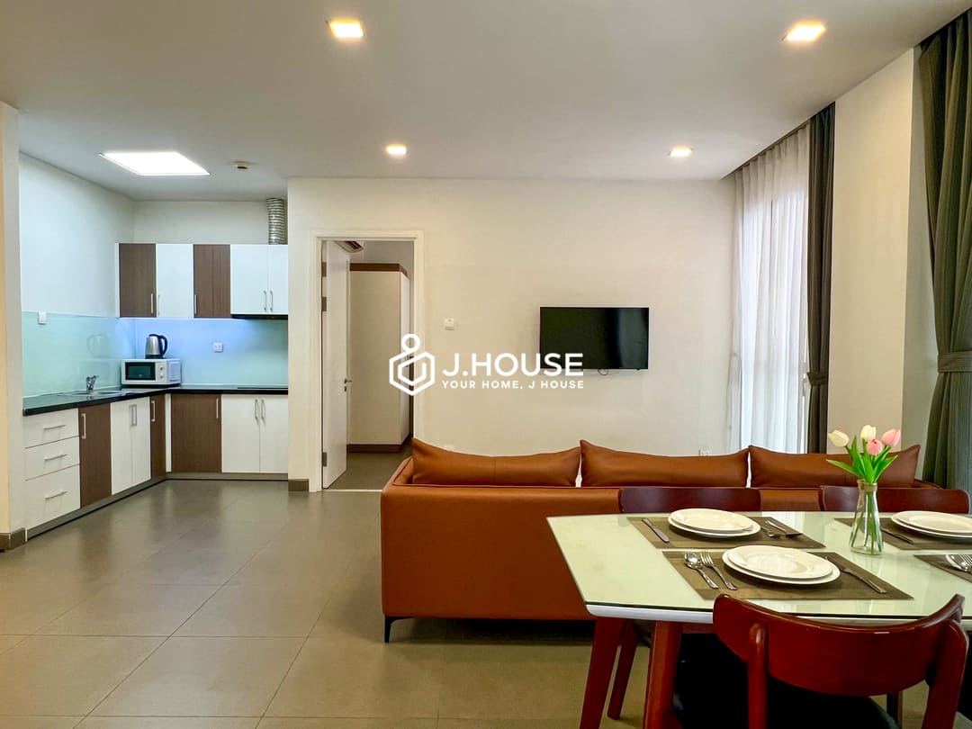 Spacious 2 br apartment for rent at Glenwood Suites, Thao Dien, District 2, HCMC