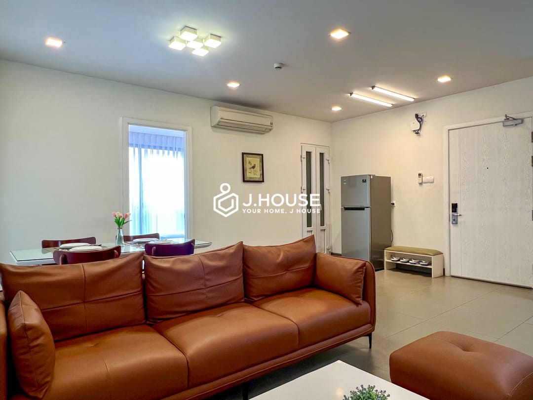 Spacious 2 br apartment for rent at Glenwood Suites, Thao Dien, District 2, HCMC