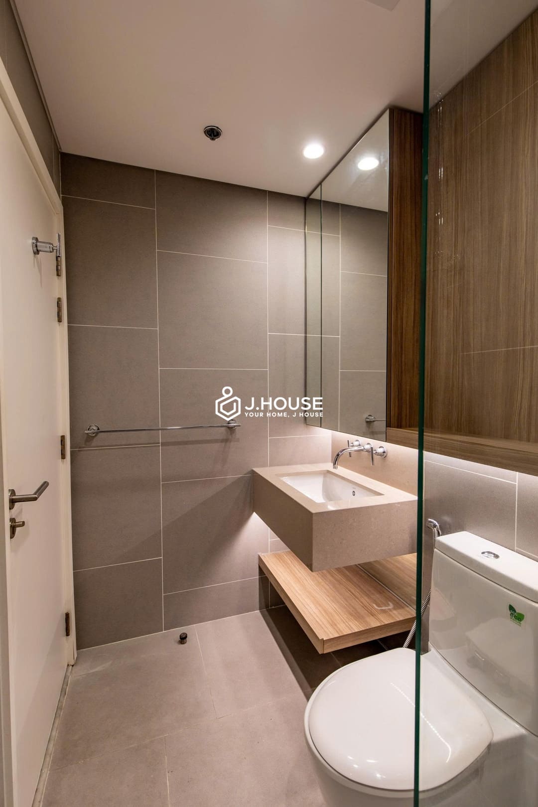 Spacious 3br apartment with pool view at City Garden Binh Thanh, HCMC