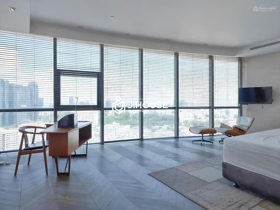 Spacious and modern 3br duplex penthouse apartment at City Garden Binh Thanh, HCMC