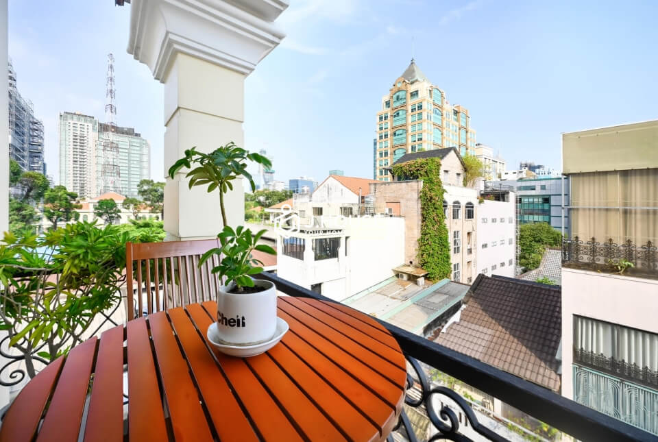 1br apartment for rent near Independence Palace and Notre Dame Cathedral in District 1, HCMC-2