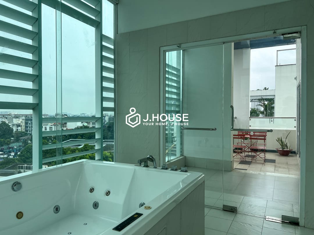 2 br penthouse with terrace at Glenwood Apartment, Thao Dien, District 2