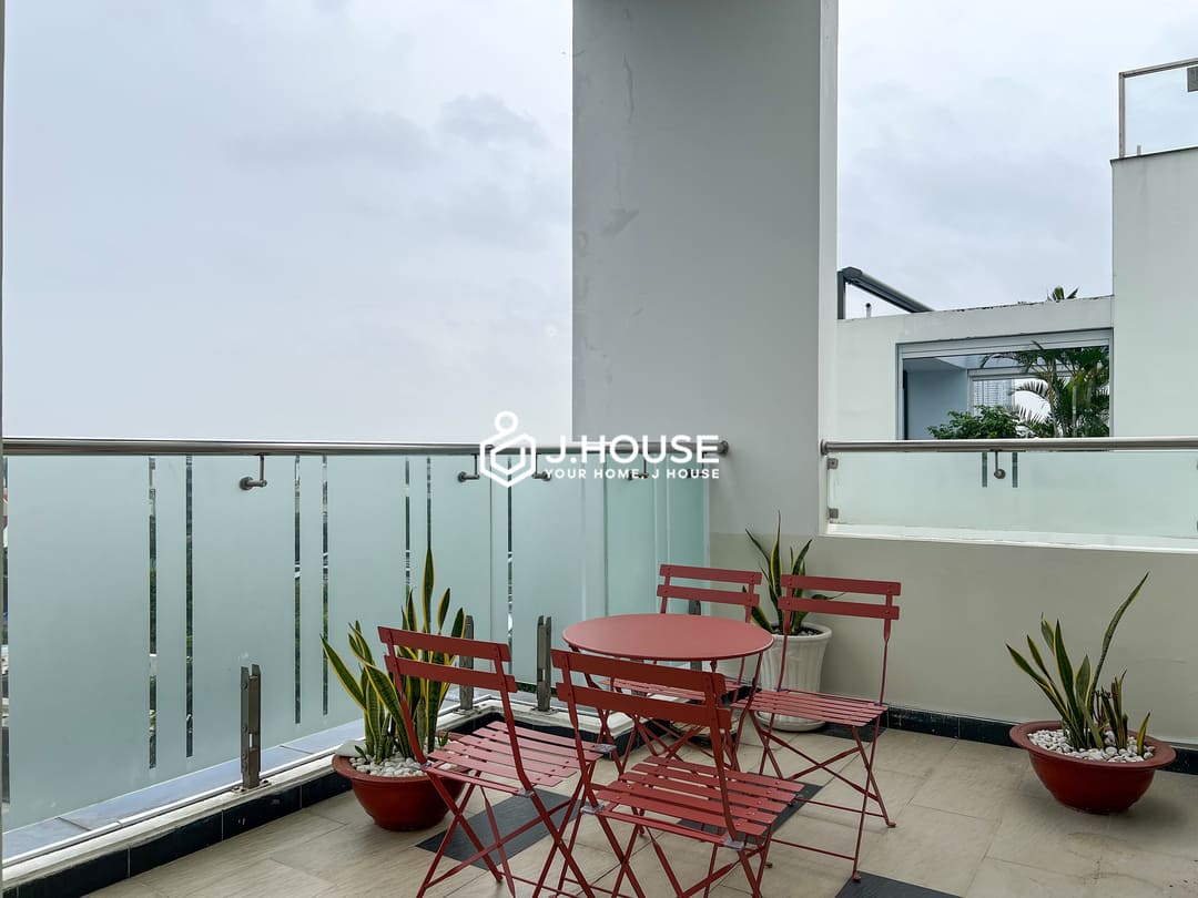 2 br penthouse with terrace at Glenwood Apartment, Thao Dien, District 2