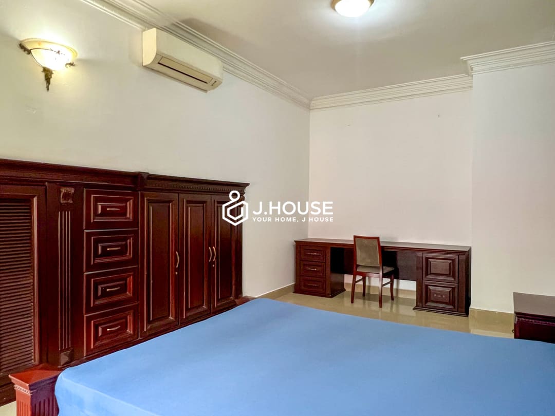 2br Saigon Sen apartment with gym & rooftop pool at Thao Dien, HCMC