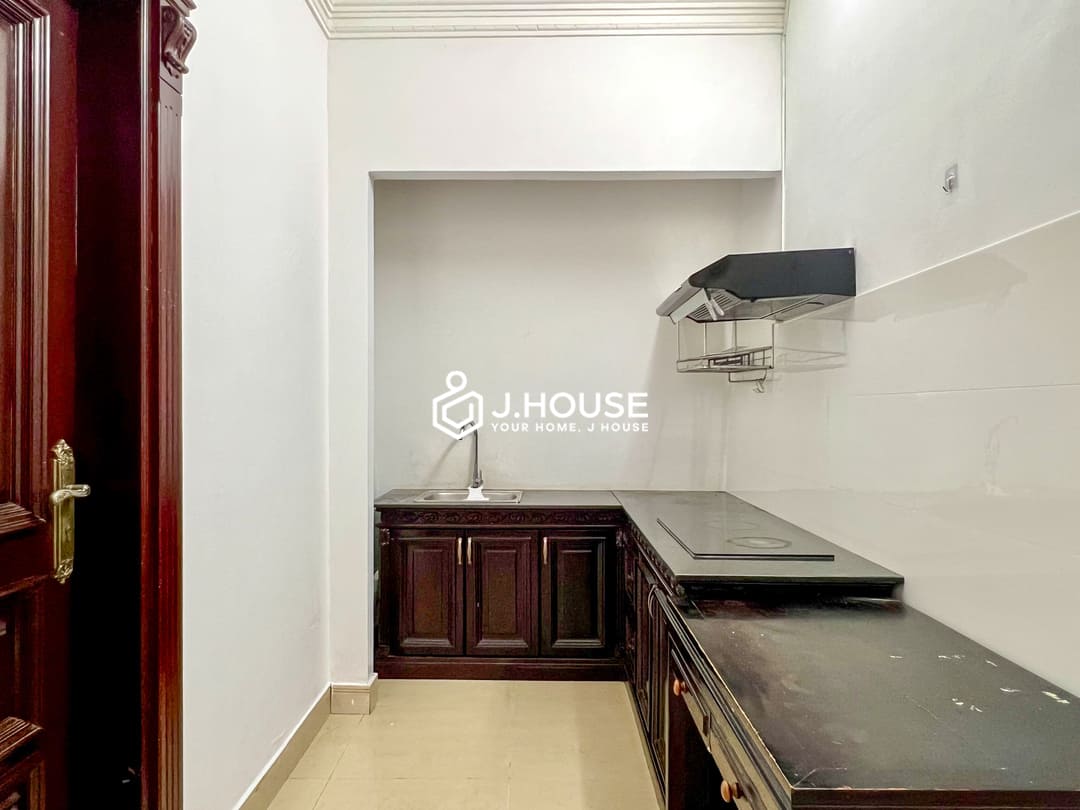2br Saigon Sen apartment with gym & rooftop pool at Thao Dien, HCMC