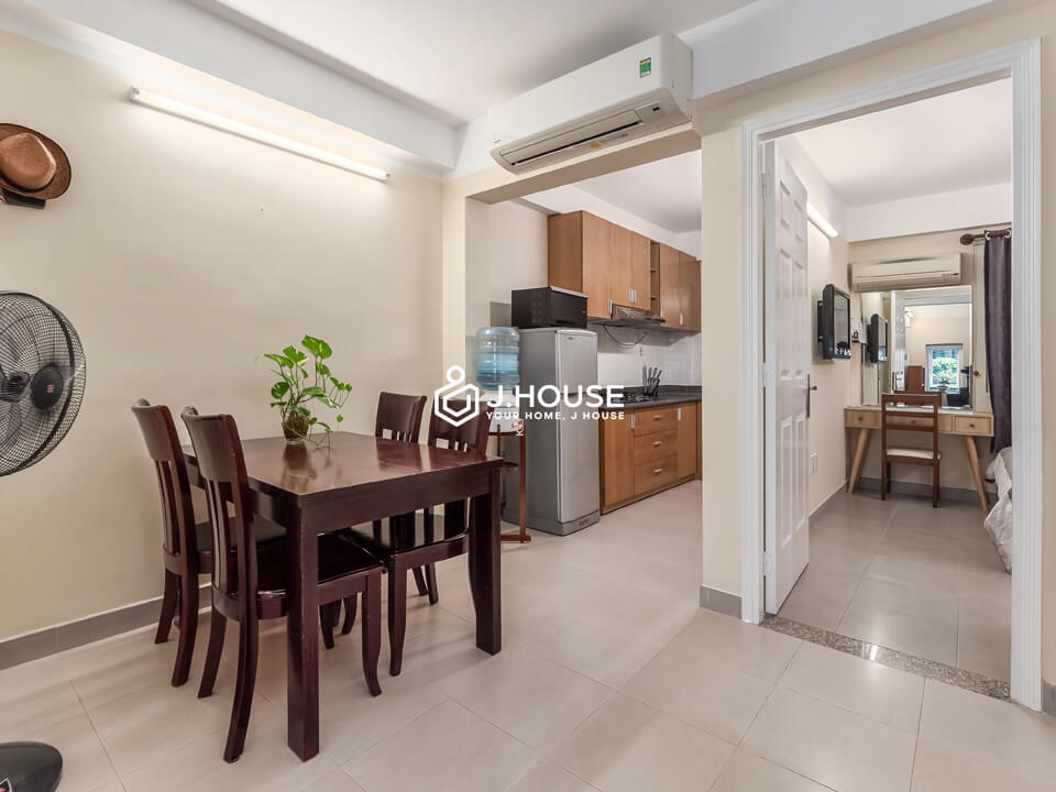 Apartment for rent near Independence Palace and Notre Dame Cathedral in District 1, HCMC-1